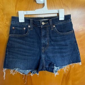 Levi’s women’s high rise shorts